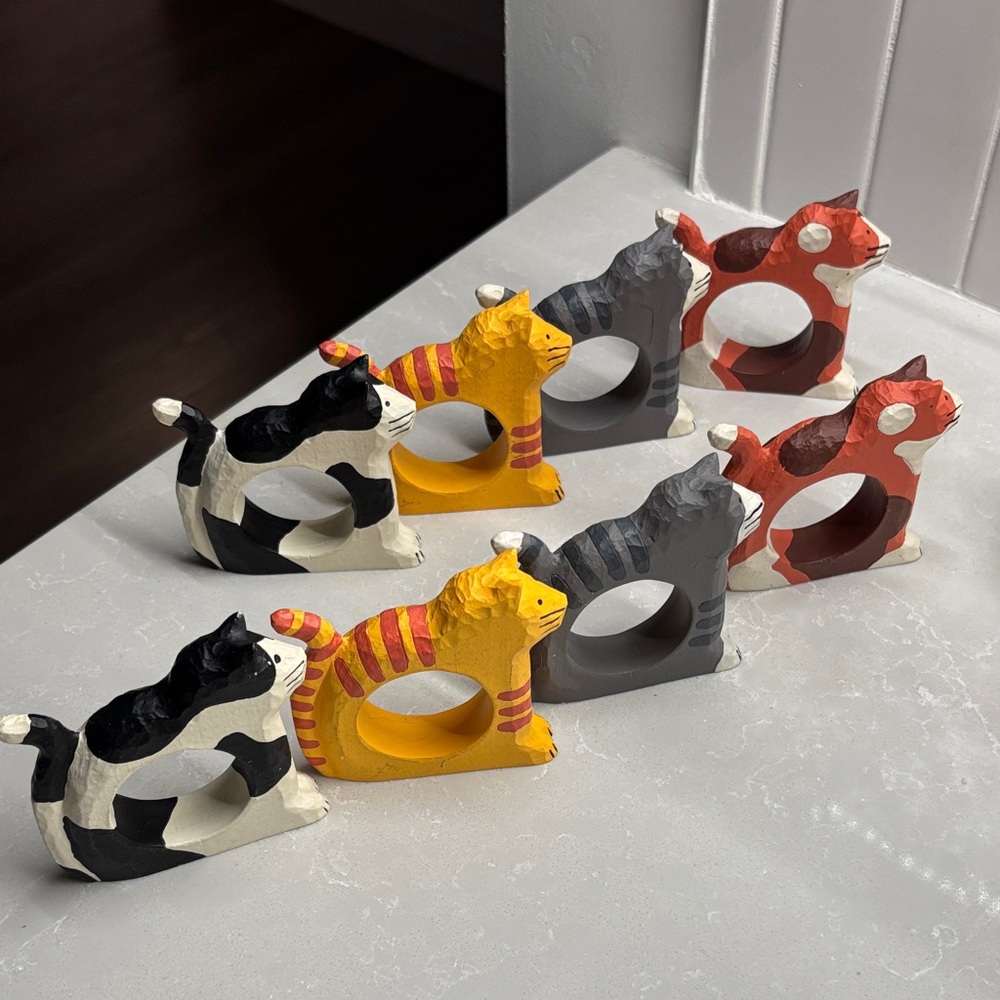 Set of 8 Vintage 1989 Hallmark Cat Napkin Rings